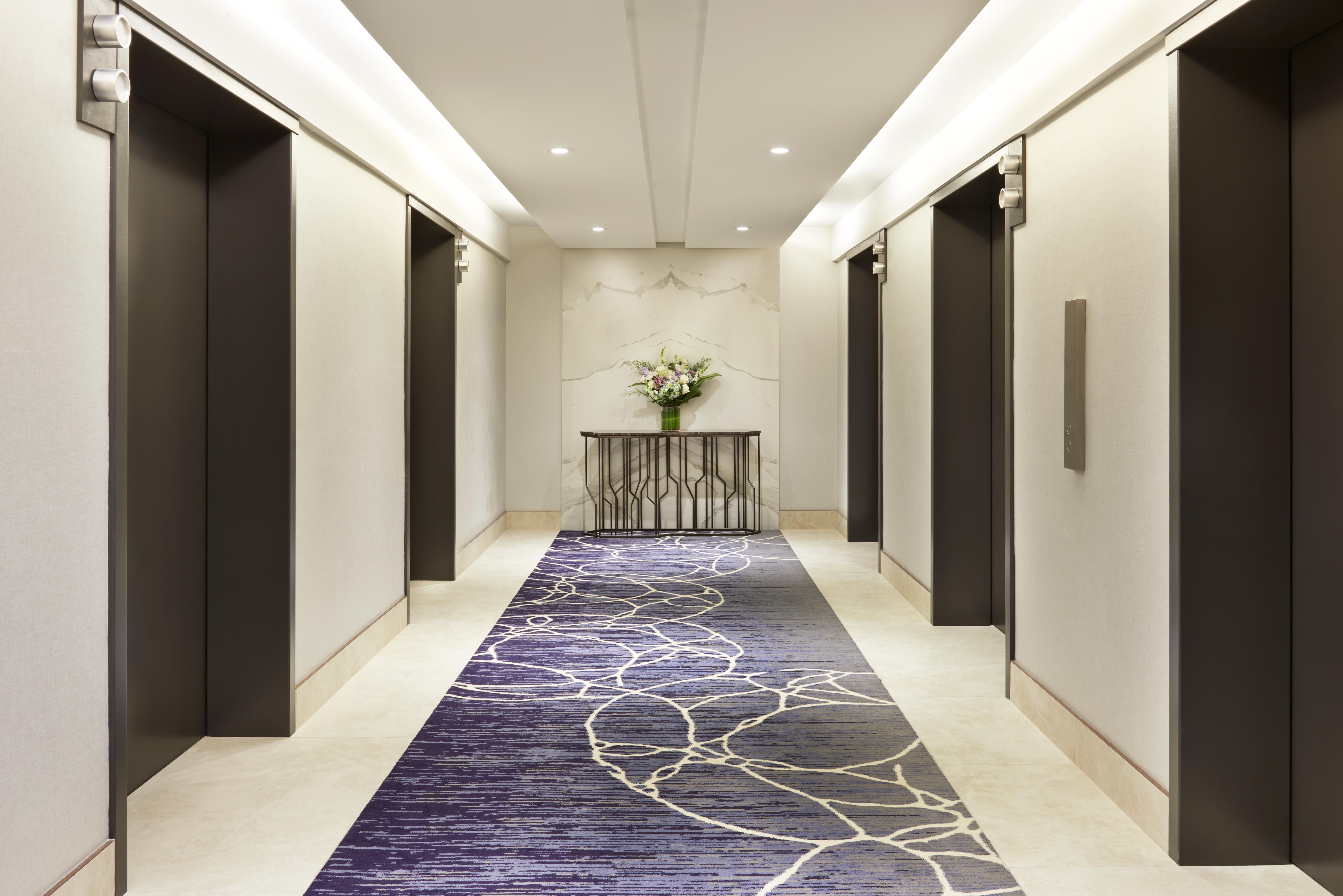 Hilton Toronto Hotel Exterior photo