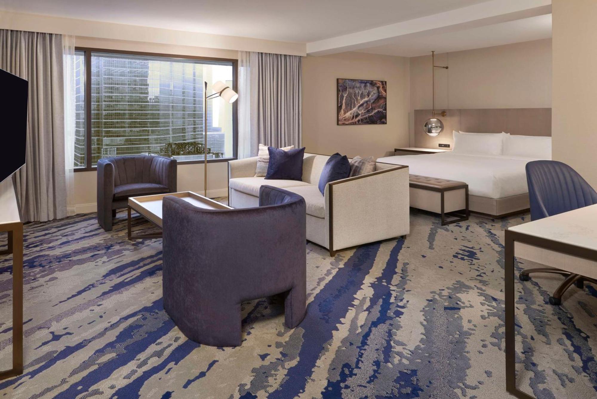 Hilton Toronto Hotel Exterior photo