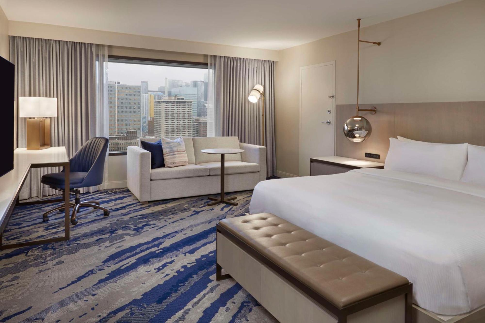 Hilton Toronto Hotel Exterior photo